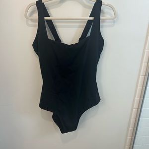 TA3 Swimsuit viral